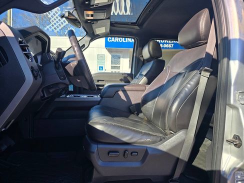 Used 2012 Ford F250 Lariat w/ Lariat Ultimate Pkg image 19