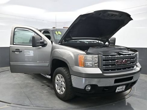 Used 2014 GMC Sierra 2500 SLE w/ SLE Preferred Package AWD/4WD image 38