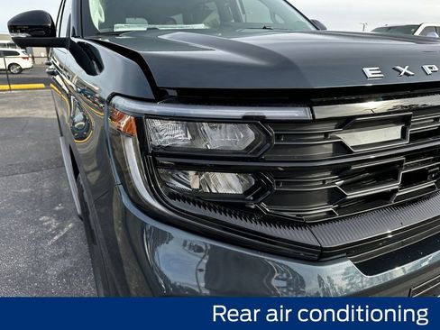 New 2026 Ford Expedition Active image 11