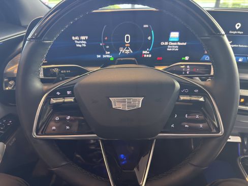 Certified 2024 Cadillac Lyriq Sport AWD/4WD image 10