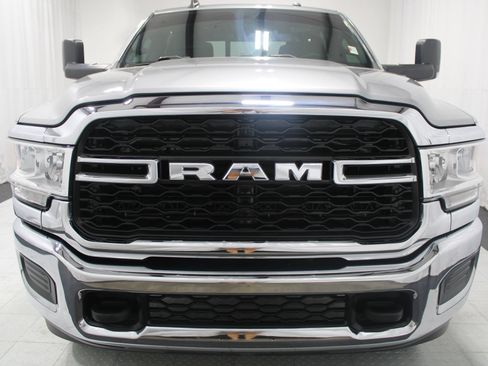 Used 2021 RAM 2500 Tradesman AWD/4WD image 3