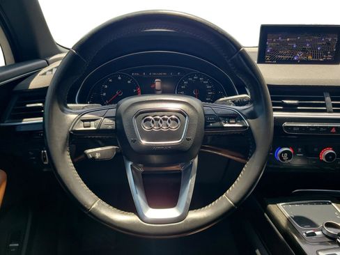 Used 2017 Audi Q7 2.0T Premium Plus w/ Premium Plus Package AWD/4WD image 12
