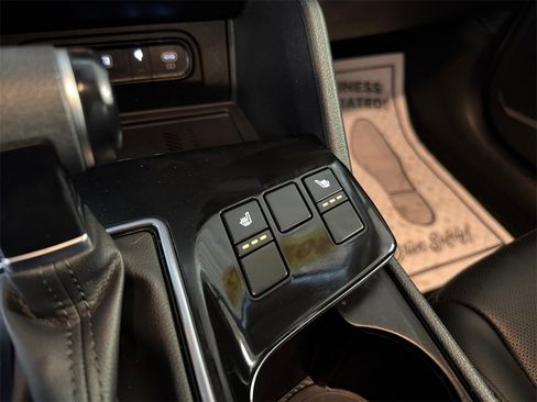 Used 2023 Kia Sportage EX image 30