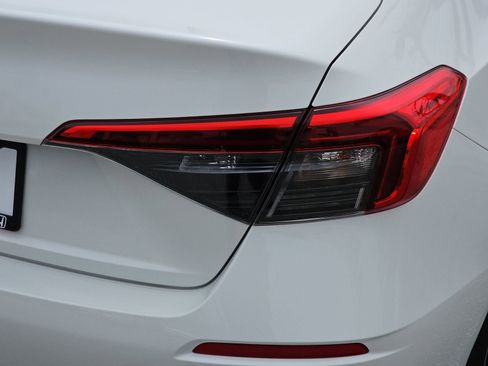 Certified 2024 Honda Civic LX image 33