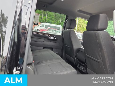 Used 2025 Chevrolet Silverado 2500 LT w/ Convenience Package AWD/4WD image 15