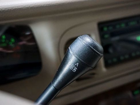 Used 2006 Mercury Grand Marquis LS image 11