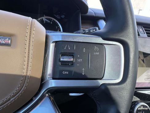 Used 2023 Land Rover Discovery HSE R-Dynamic image 27