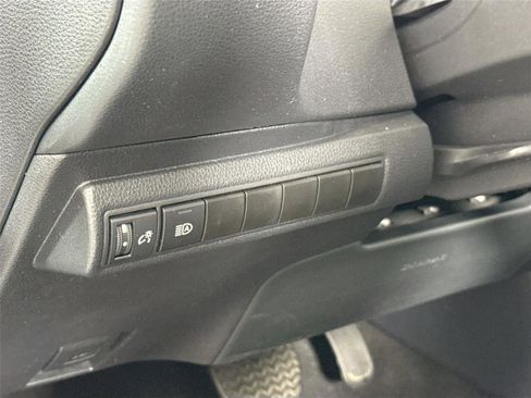 Certified 2024 Toyota Corolla LE FWD image 15