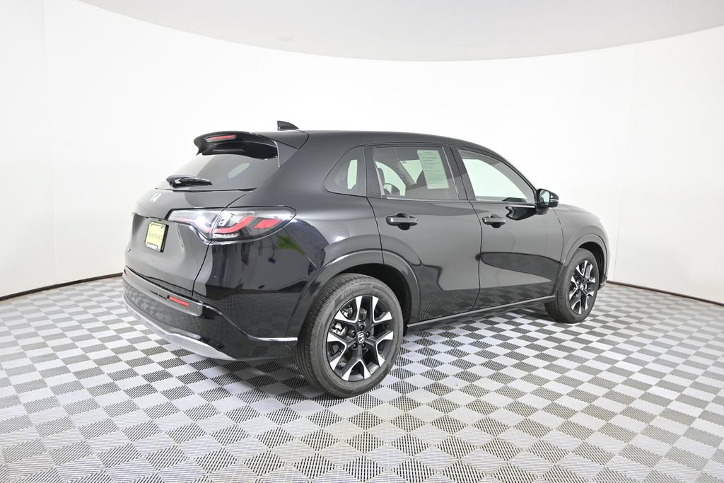 Used 2026 Honda HR-V EX-L image 6