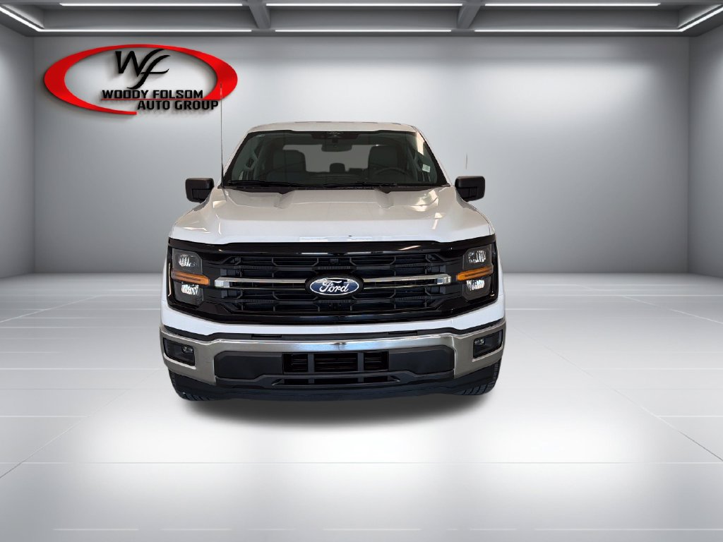 New 2026 Ford F150 XLT w/ XLT Chrome Appearance Package RWD image 2