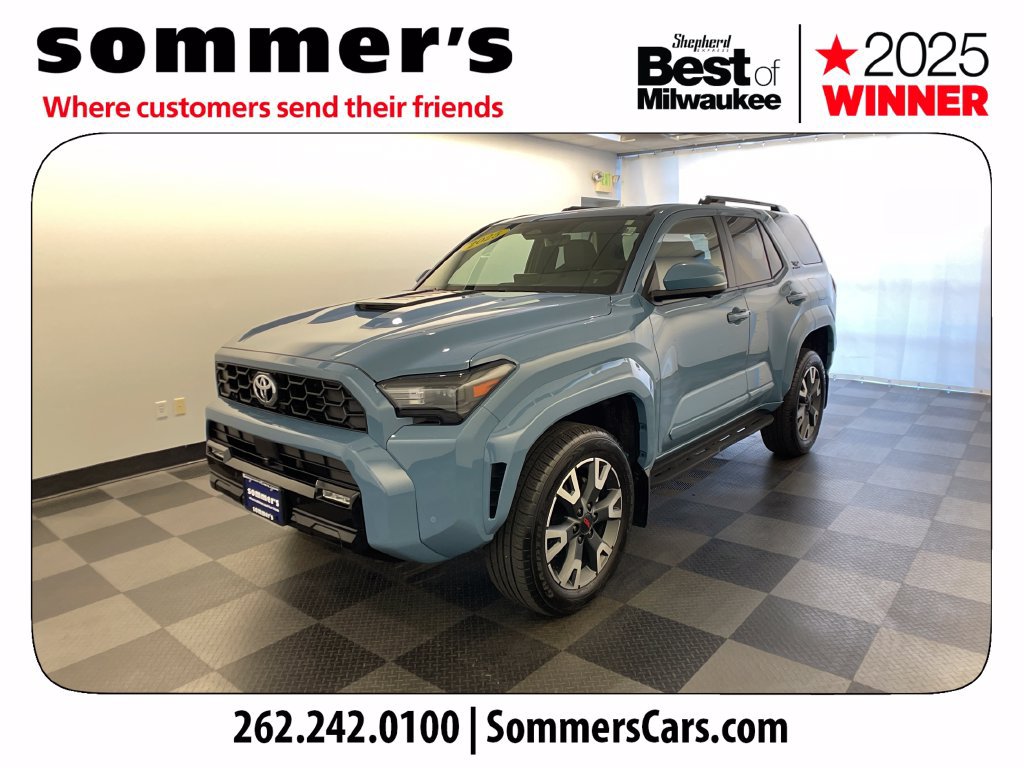 Used 2025 Toyota 4Runner TRD Sport Premium AWD/4WD image 2