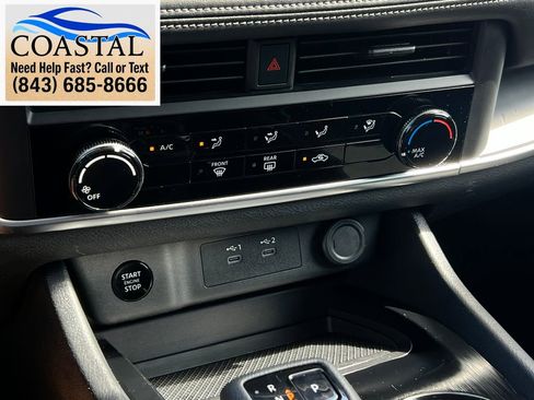 Certified 2024 Nissan Rogue S FWD image 34