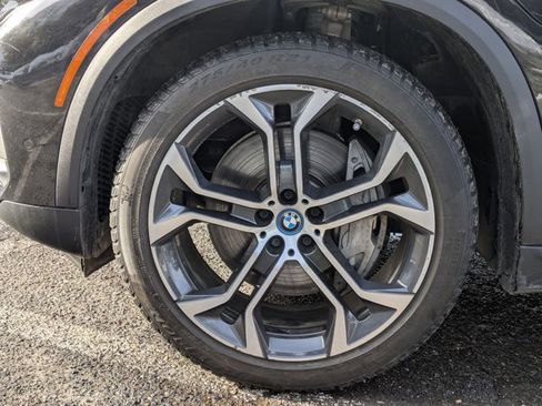 Used 2022 BMW X5 xDrive45e w/ Executive Package image 9