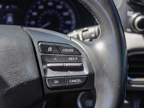 Used 2018 Hyundai Kona Limited FWD image 29