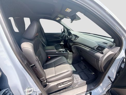 Certified 2024 Honda Ridgeline TrailSport image 32