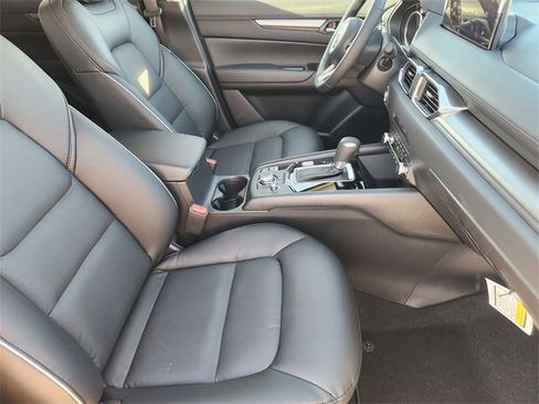 New 2025 MAZDA CX-5 AWD 2.5 S w/ Select Package image 9