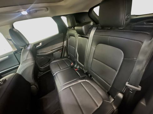 Used 2020 Ford Escape SEL AWD/4WD image 30