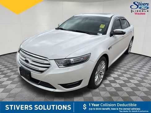 Used 2019 Ford Taurus Limited image 10