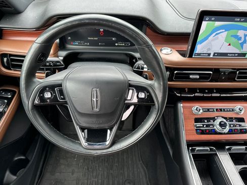 Used 2023 Lincoln Aviator Reserve w/ Equipment Group 201A RWD image 16