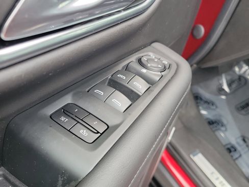 Used 2021 Chevrolet Tahoe LT image 21