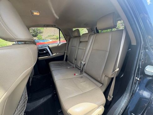 Used 2016 Toyota 4Runner Limited AWD/4WD image 29