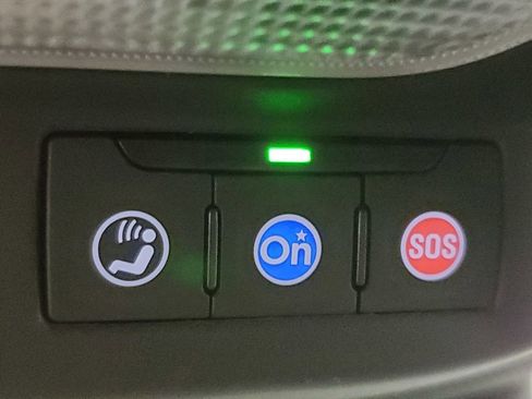 New 2026 Chevrolet Trax RS w/ Driver Confidence Package image 17