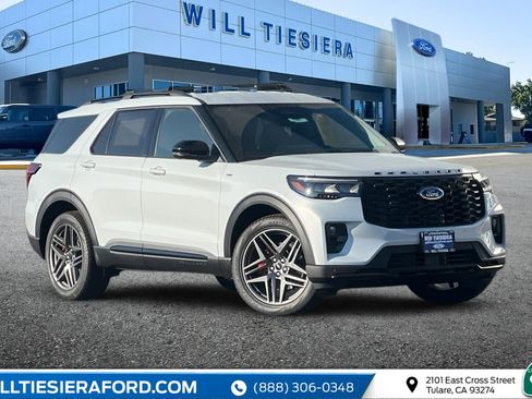 New 2026 Ford Explorer ST-Line w/ ST-Line Street Pack image 1