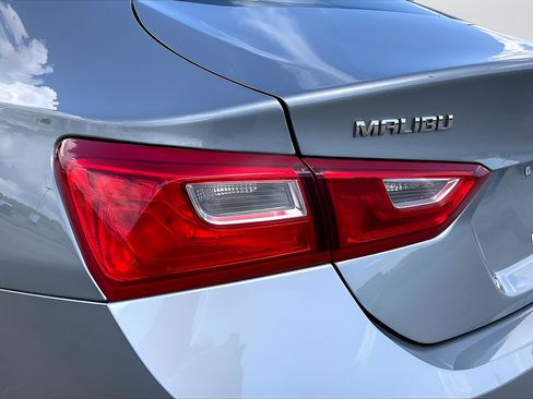 Used 2024 Chevrolet Malibu LT FWD image 20