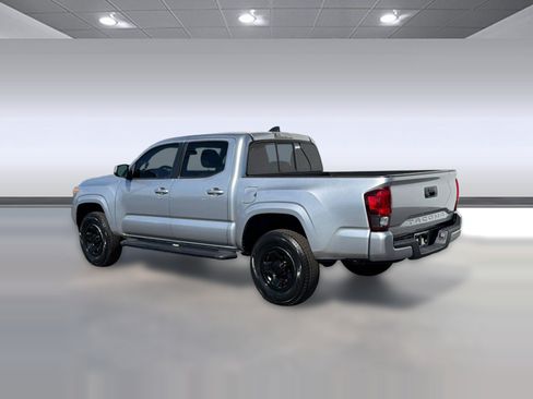 Certified 2022 Toyota Tacoma SR w/ SR Convenience Package RWD image 3