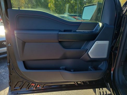 Used 2025 Ford F150 Raptor image 18