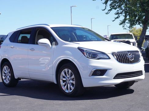 Used 2017 Buick Envision Essence image 4