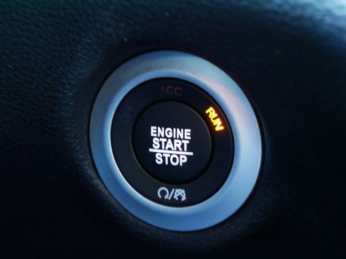 New 2026 Chrysler Pacifica Limited image 20