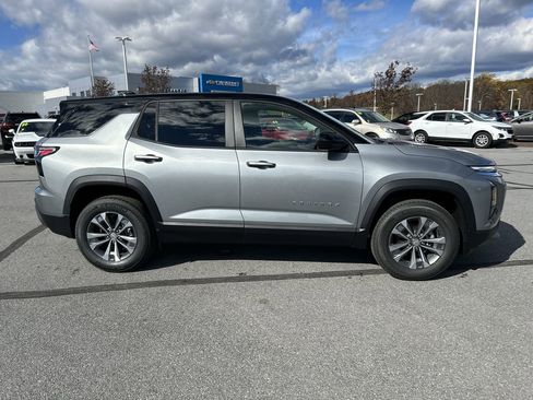 New 2026 Chevrolet Equinox LT image 8