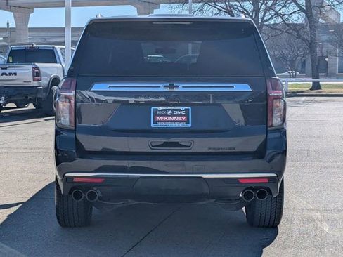 Used 2022 Chevrolet Suburban Premier image 5