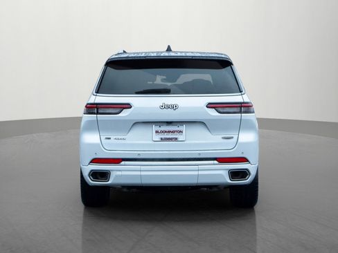 Used 2022 Jeep Grand Cherokee L Summit w/ Luxury Tech Group V image 6