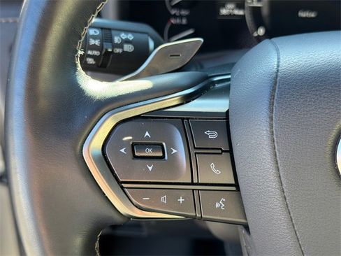 Used 2024 Lexus LX 600 4WD w/ Luxury Package image 25