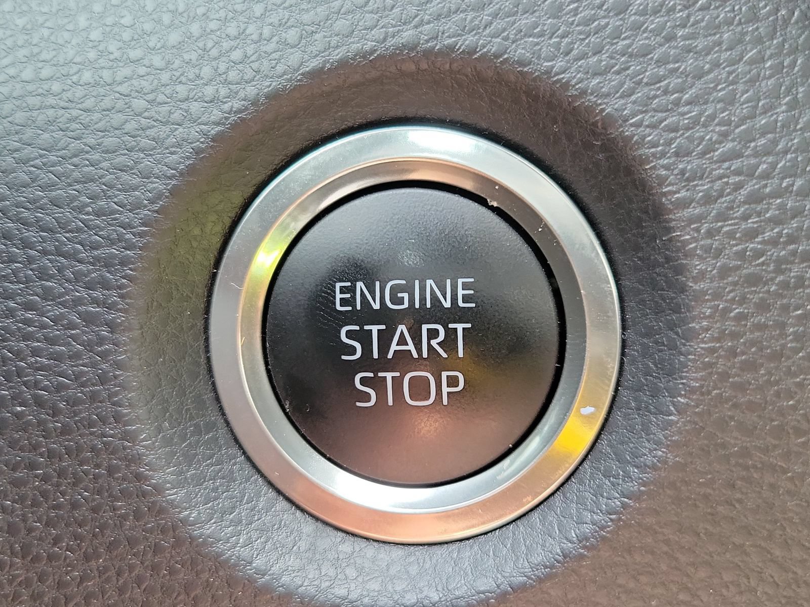 Used 2025 Toyota Corolla SE FWD image 23
