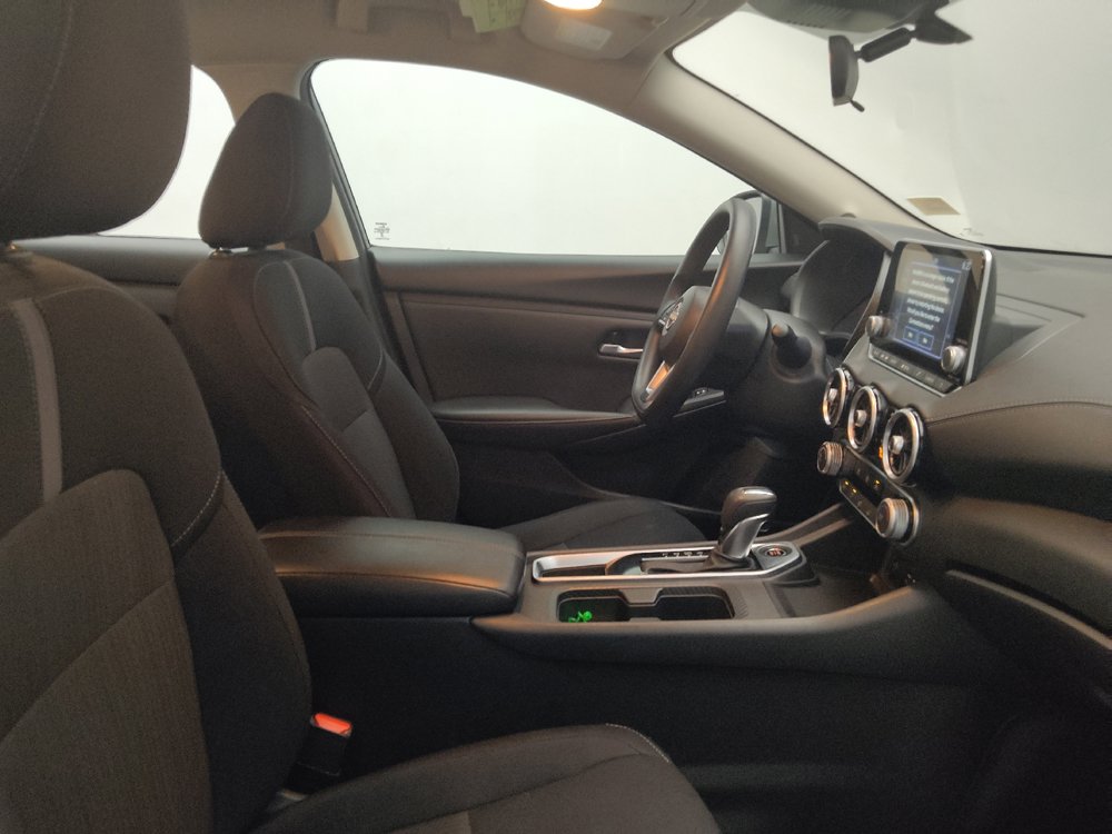 Used 2024 Nissan Sentra SV FWD image 21
