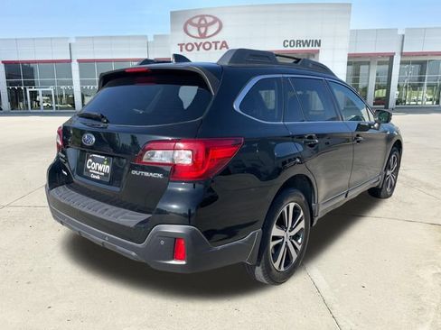 Used 2018 Subaru Outback 2.5i Limited AWD/4WD image 5