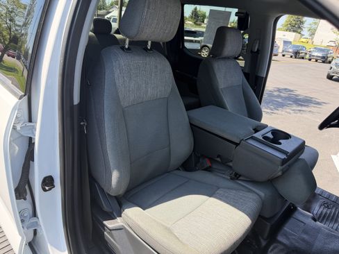 Used 2024 Ford F350 XLT AWD/4WD image 32