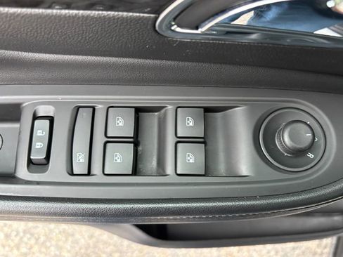 Used 2016 Buick Encore FWD image 21