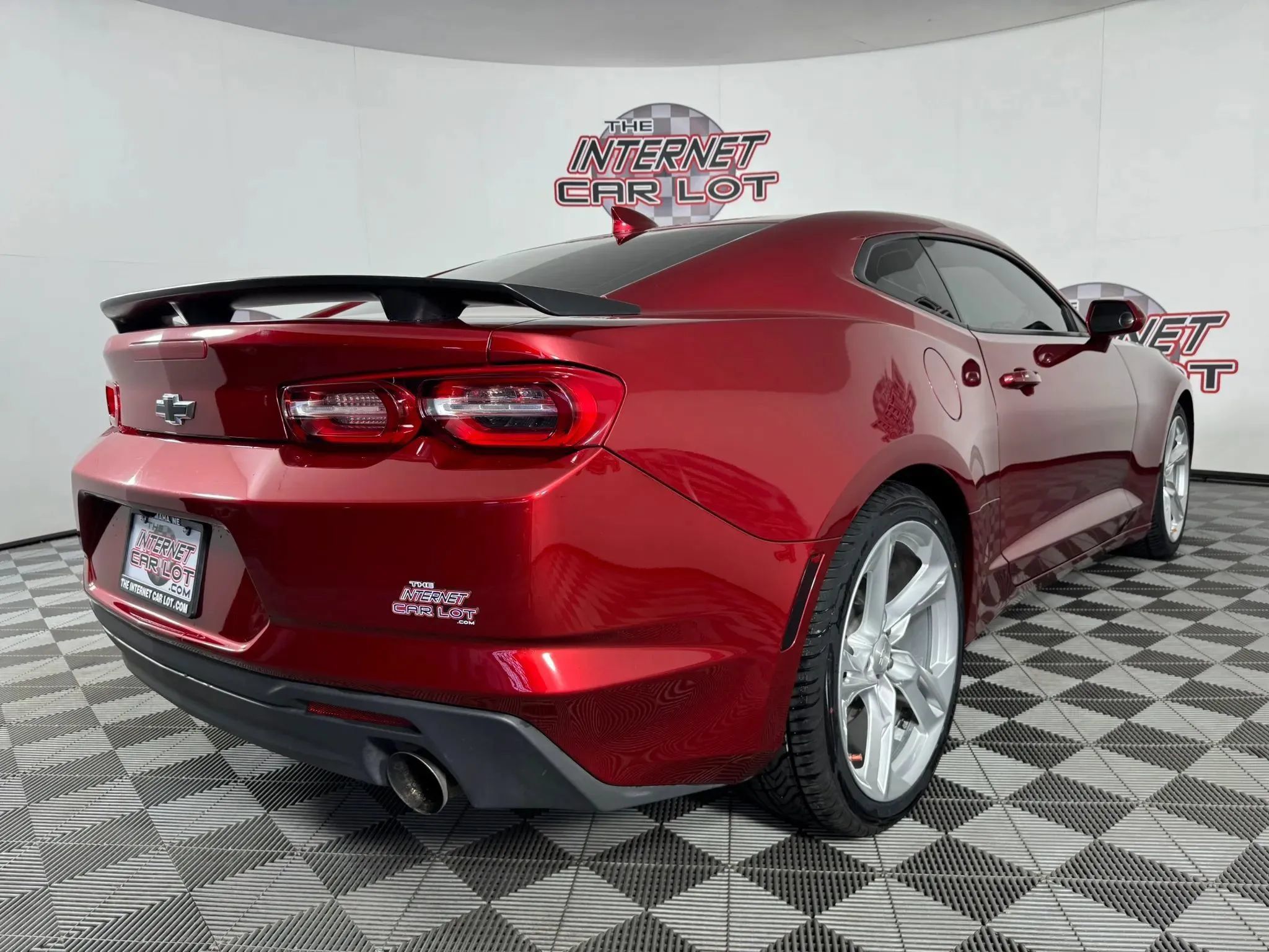 Used 2023 Chevrolet Camaro LT RWD image 24