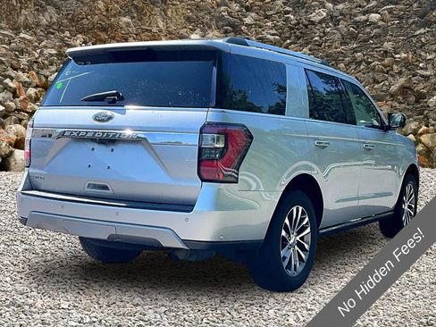 Used 2018 Ford Expedition Limited w/ Equipment Group 301A RWD image 2