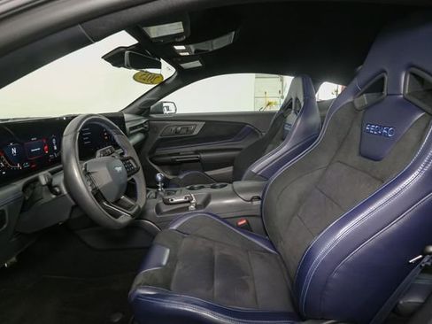 Used 2025 Ford Mustang Dark Horse RWD image 39