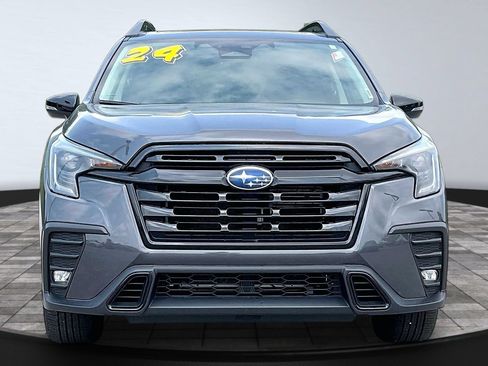 Used 2023 Subaru Ascent Onyx Edition AWD/4WD image 3