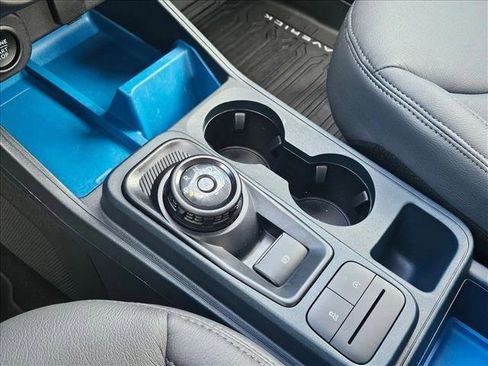 Used 2025 Ford Maverick XLT w/ XLT Luxury Package image 12