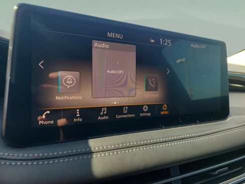 Certified 2025 INFINITI QX60 Pure w/ Cargo Package image 15