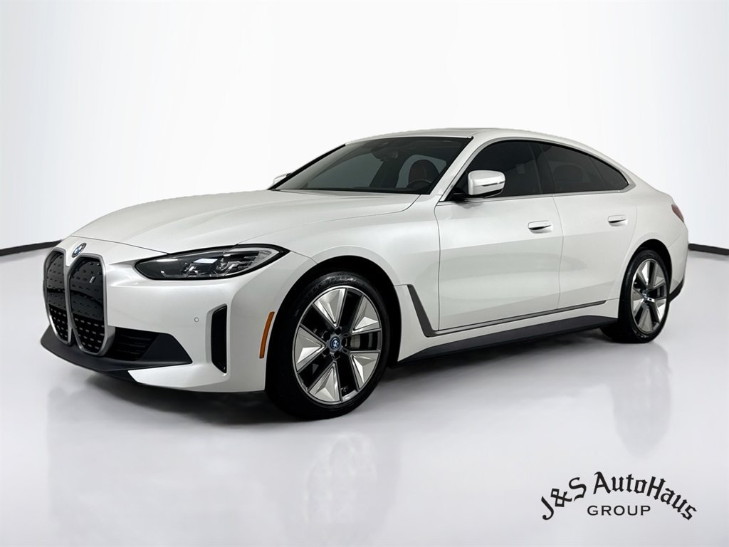 Used 2024 BMW i4 eDrive35 w/ Premium Package RWD image 3