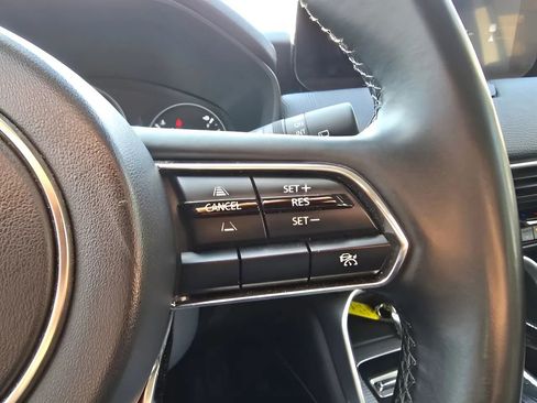 Used 2024 MAZDA CX-90 3.3 Turbo w/ Preferred Plus image 25