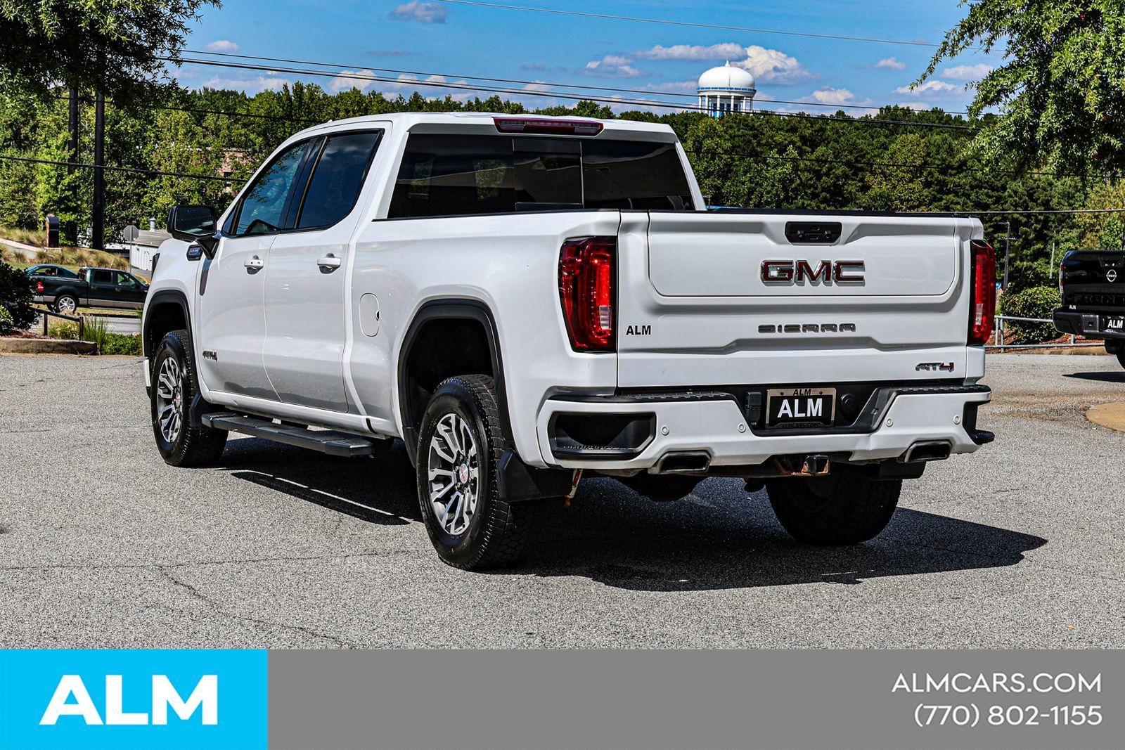 Used 2023 GMC Sierra 1500 AT4 w/ AT4 Preferred Package AWD/4WD image 8